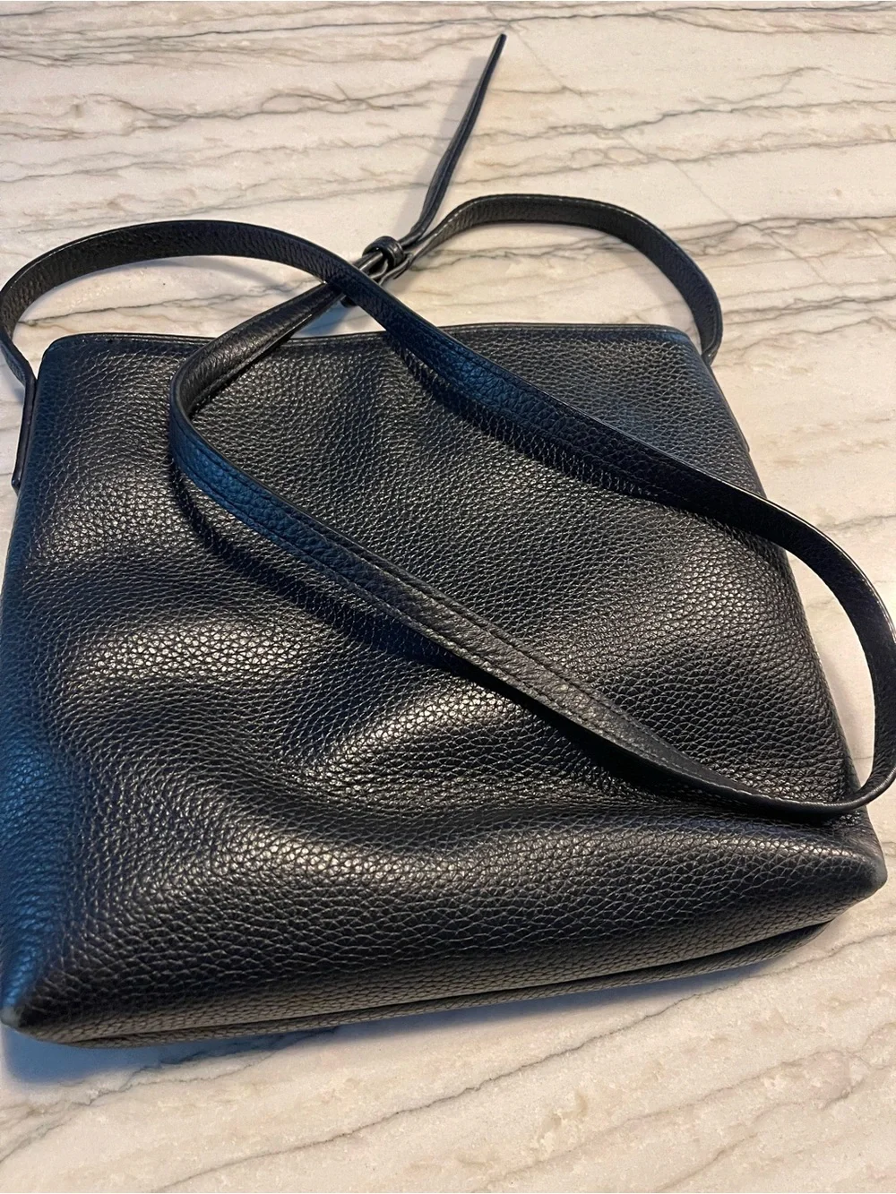 kate spade Black Pebbled Leather Tassel crossbody/shoulder bag